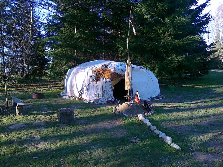 TRANSFORMAČNÍ SWEATLODGE 21.12.2012 S KARLEM FULLEREM