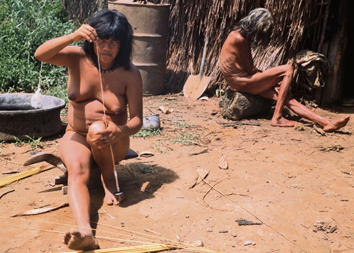 Mnislav Zelený mezi indiány v Amazonii